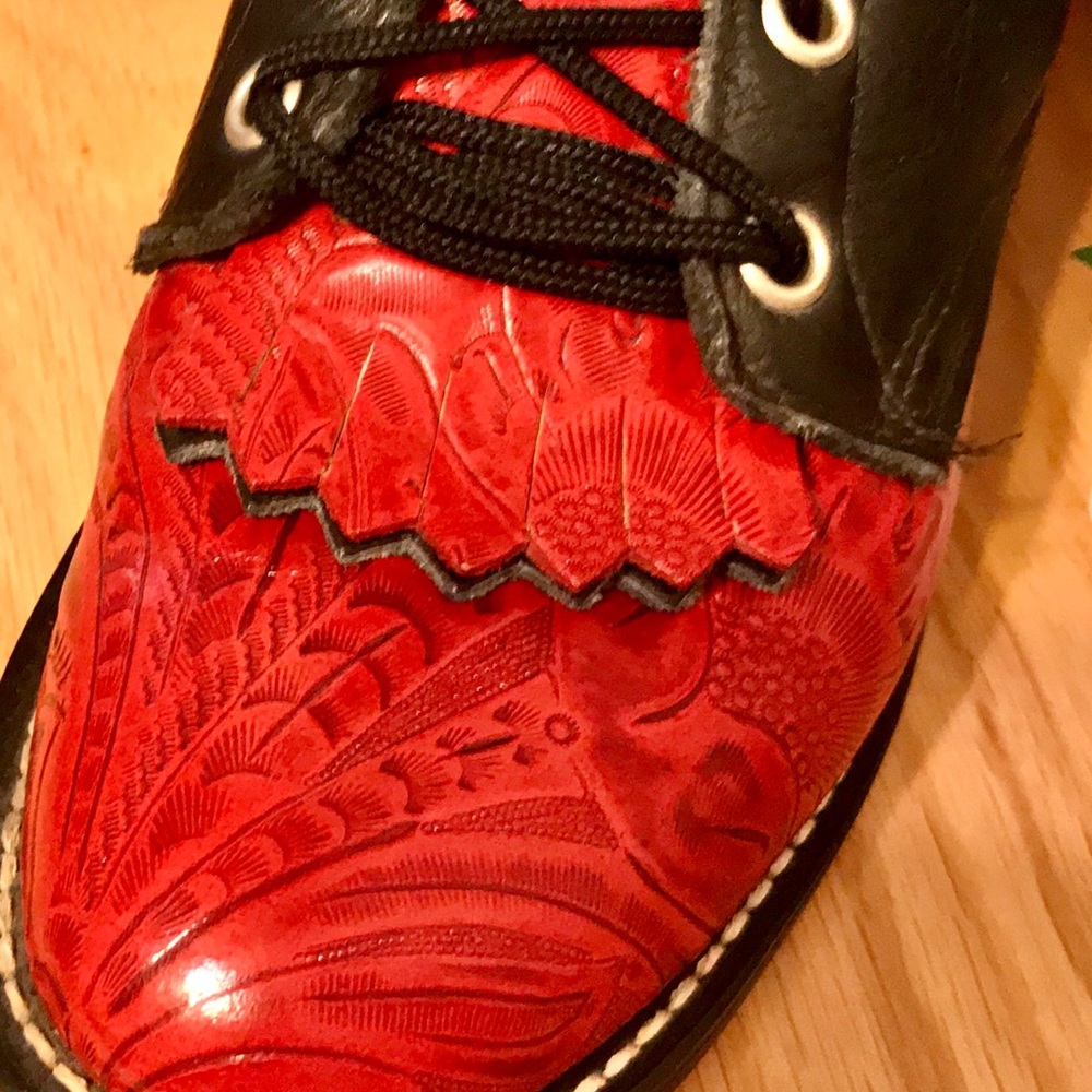🔥”Authentic”🔥Laredo Kiltie Booties 👢 - Picture 4 of 8